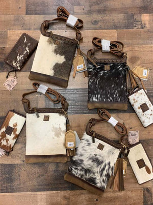 STS Classic Cowhide Crossbody Purse