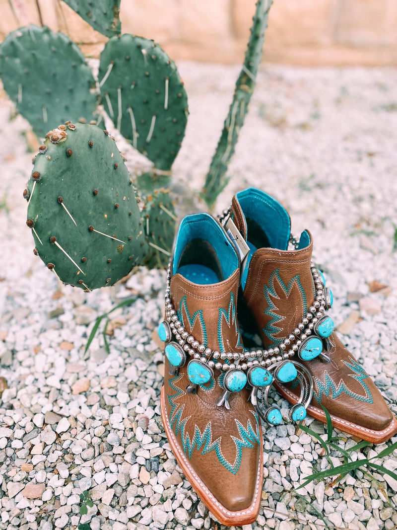 Ariat Dixon- Brown with Turquoise Stitching