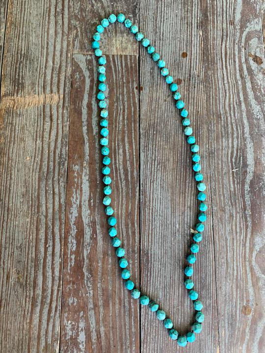 Chunky turquoise bead necklace