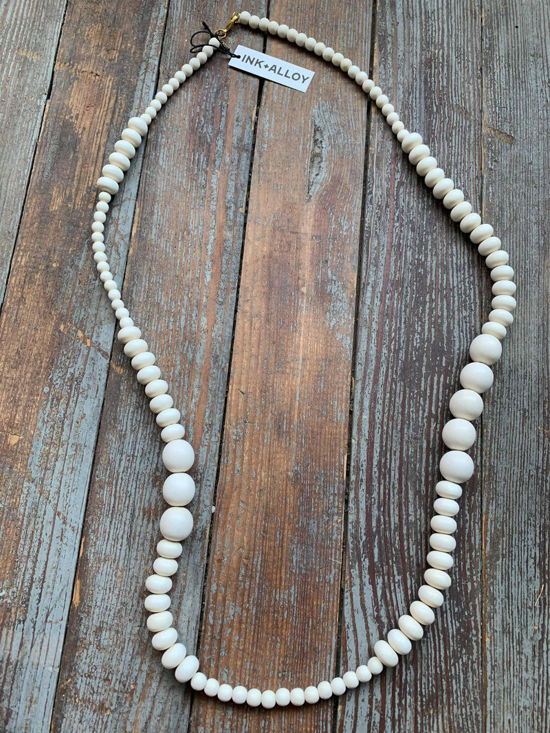 white wood long single strand necklace 44